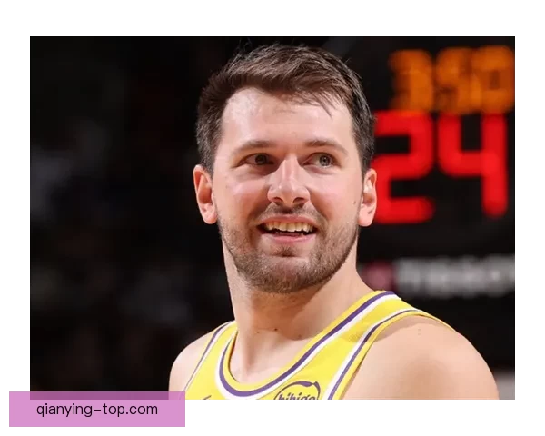 东契奇怒怼比塔泽提及家人唇语曝光全程细节 东契奇怒怼比塔泽提及家人唇语曝光全程细节